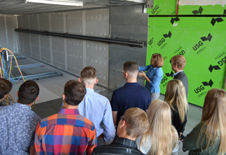 Area students tour Phoenix Modular Elevator